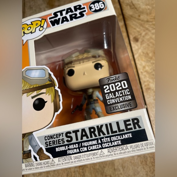 Funko Pop! Star Wars #386 Concept Series Starkiller - Picture 1 of 6